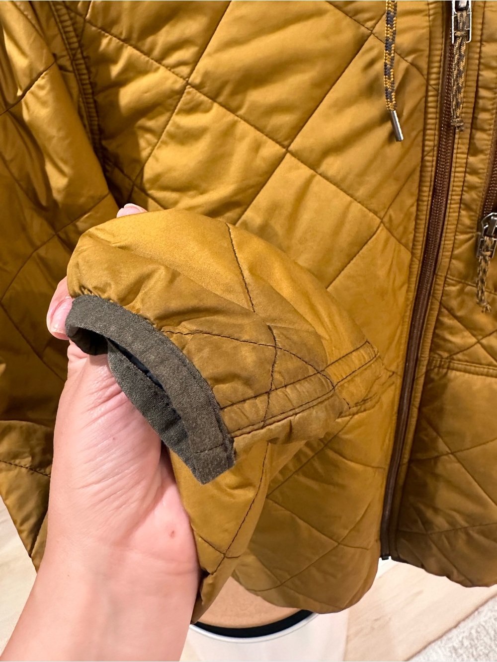 PATAGONIA DIAMOND QUILT MENS JACKET - Picture 7 of 16